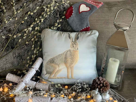 1000x750-Hare-Cushion