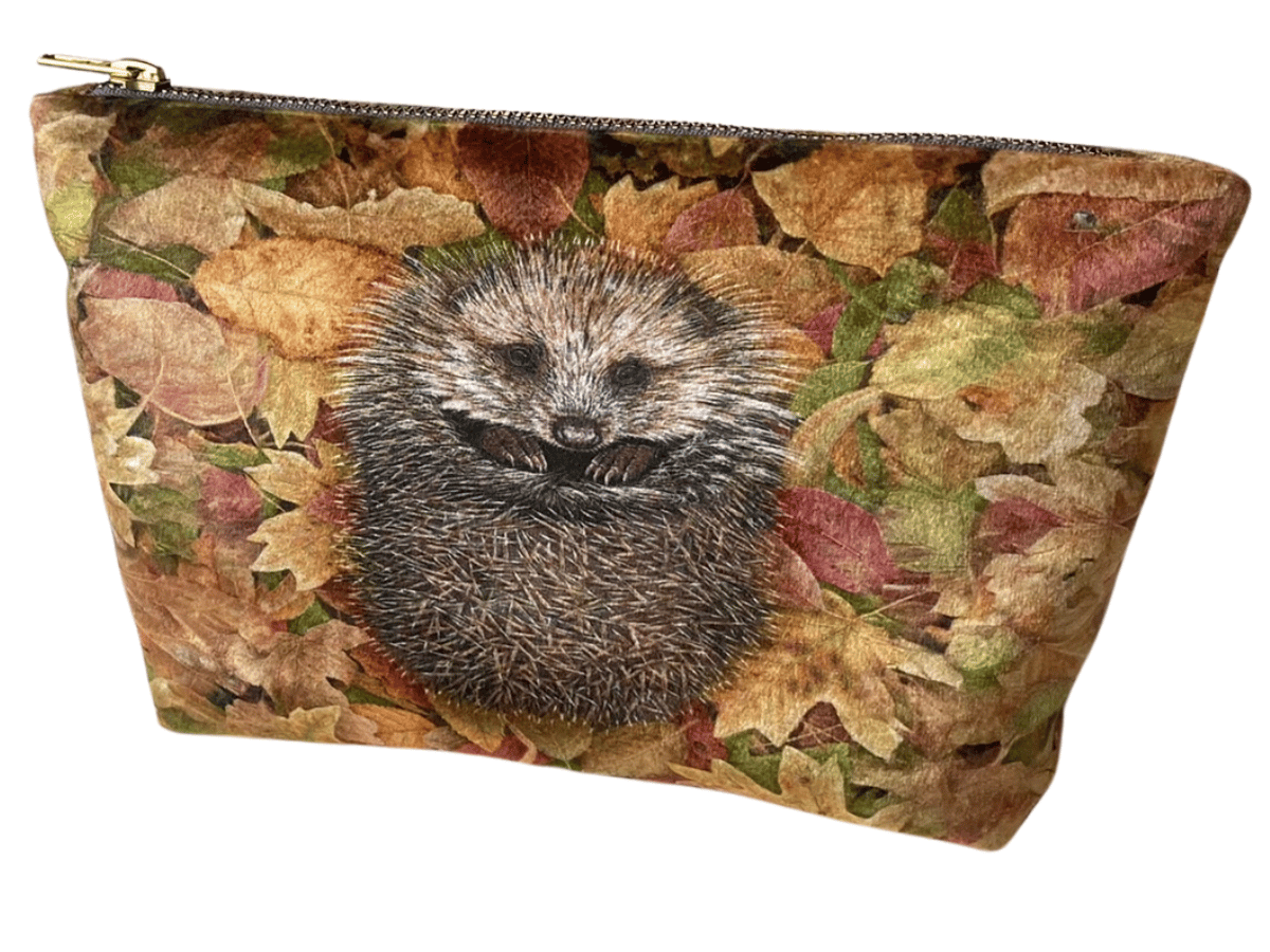 Hedgehog | Luxury cosmetic bag & compact mirror