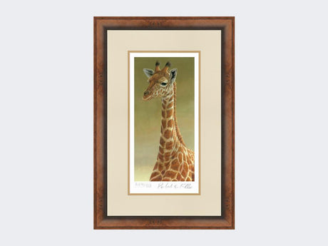 Giraffe-Portrait-Print-Small-Walnut-Burr