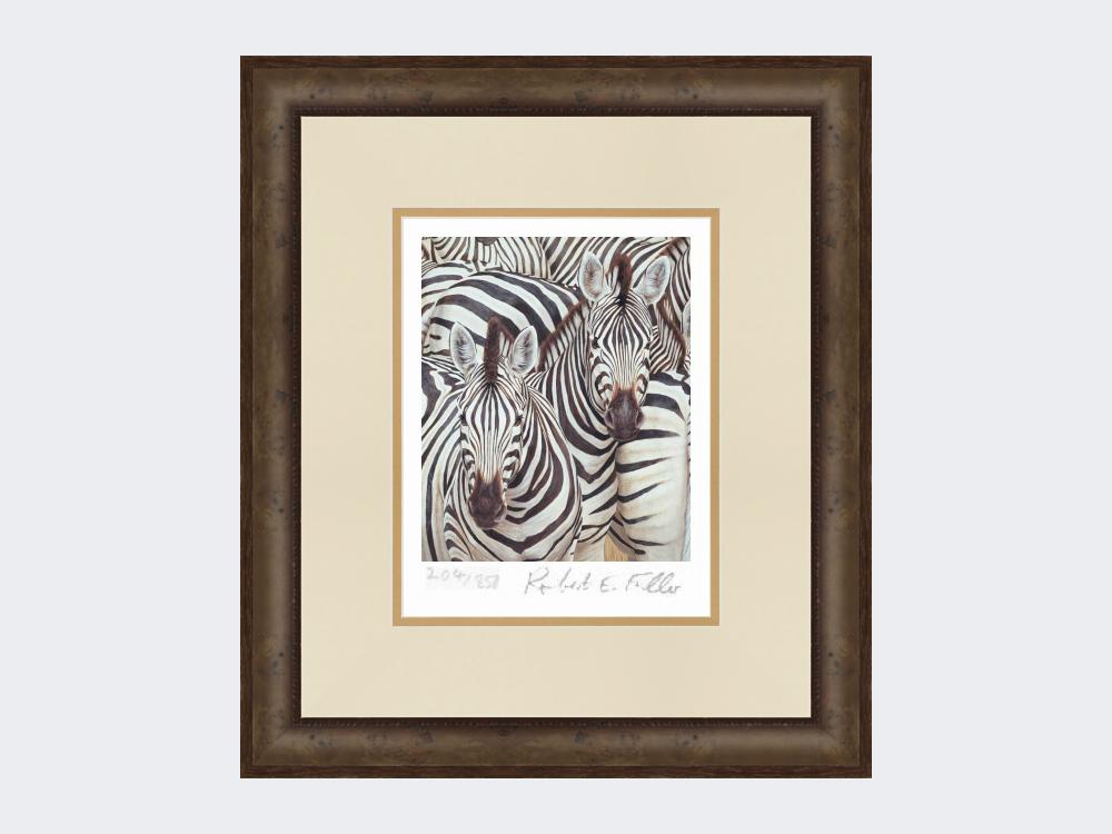 Zebra-Migration-Print-Small-Dark-Grey-Burr