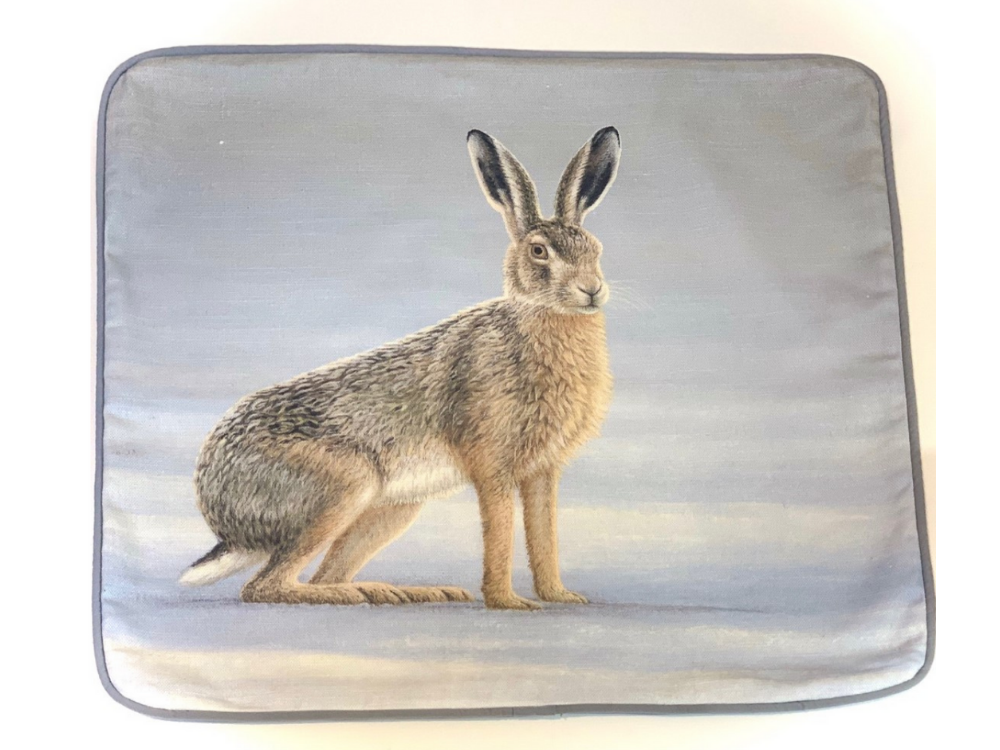 hare-cushion-cover